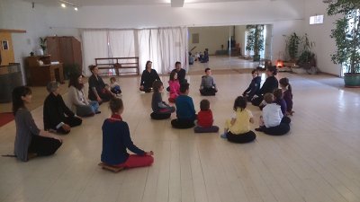 Assise enfants